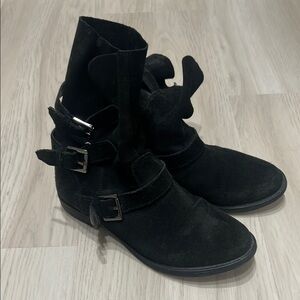 Black Women's Buckle Ankle Boots